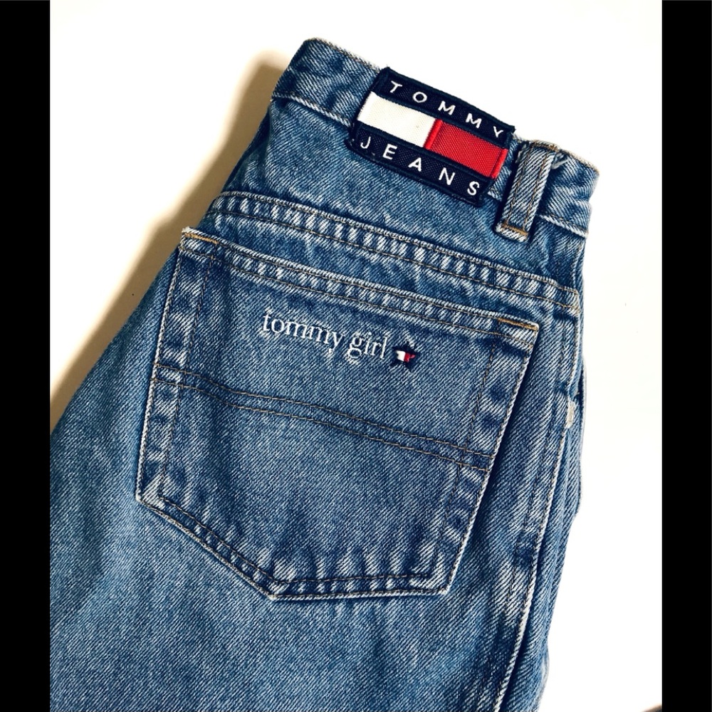 Tommy Girl vintage mom jeans girl 14 waist 24. Also fots size 0-1 in women